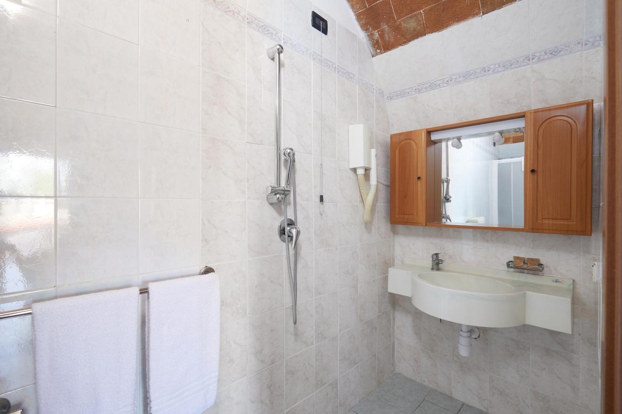 Relais Belvedere Montecatini Val di Cecina Cameră foto