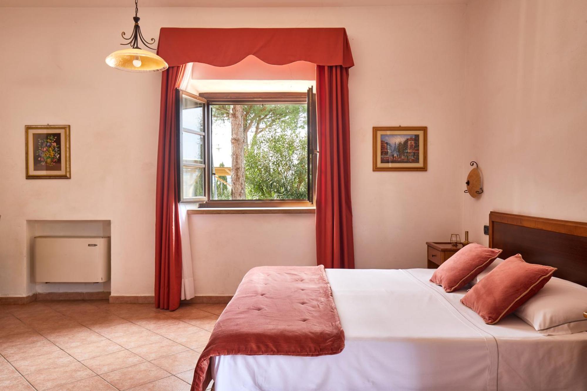 Relais Belvedere Montecatini Val di Cecina Cameră foto